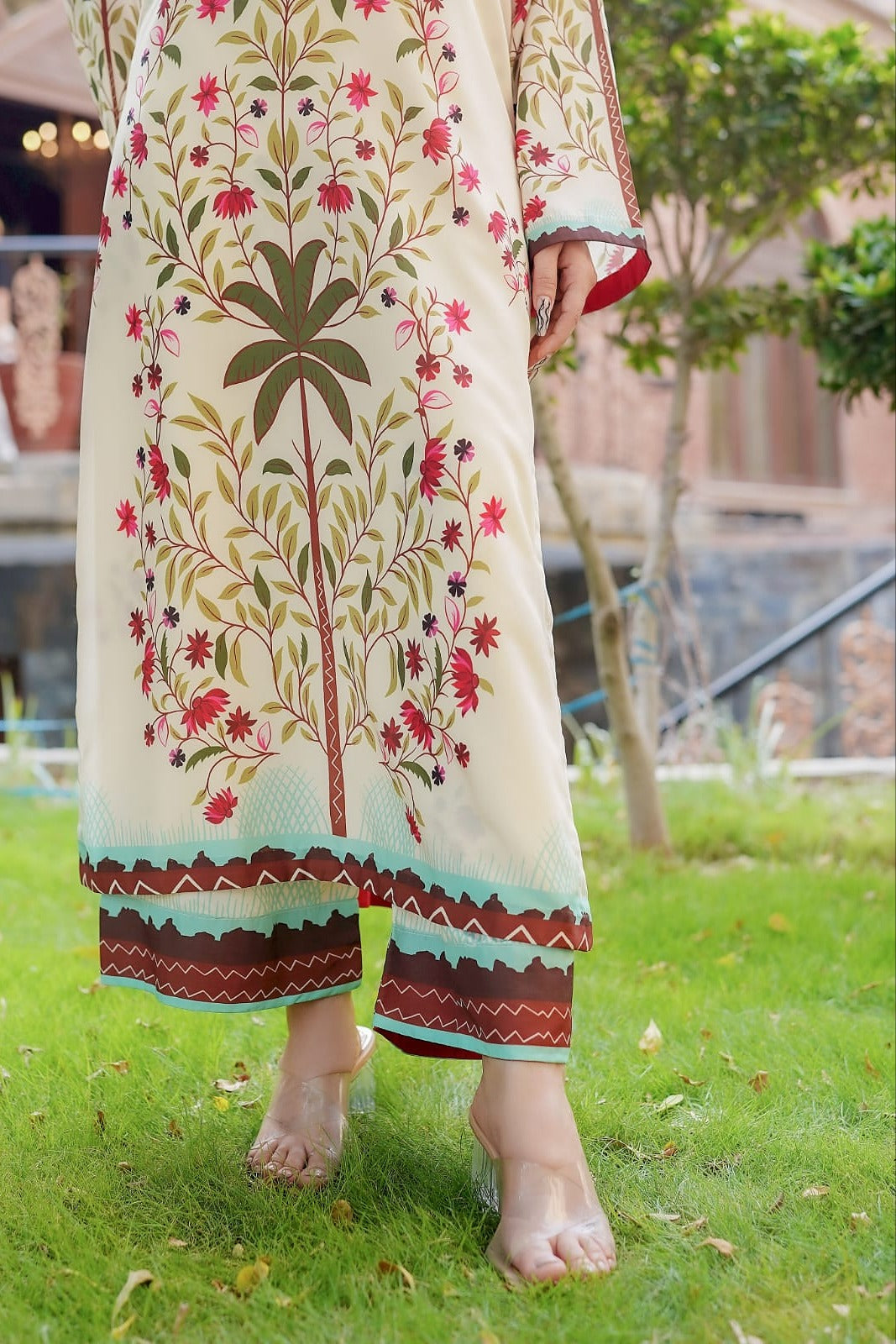 Sitara-i-Khaas - Grace Stitch 