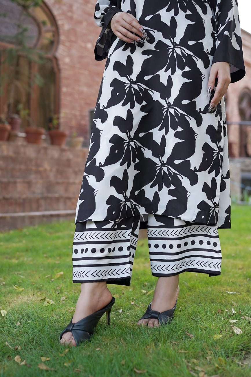 Syaahi Gul - Grace Stitch 