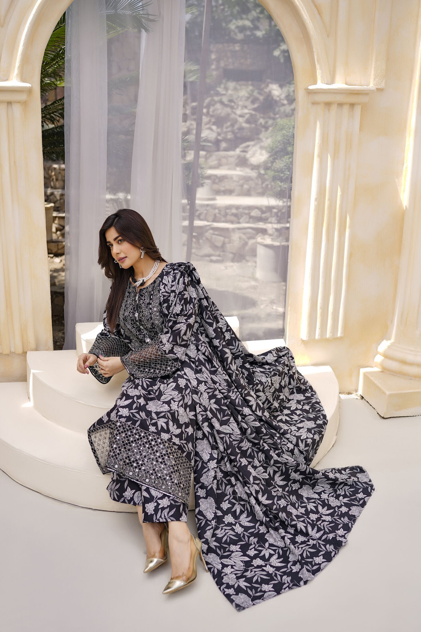 Floral Grace – 3-Piece Premium Lawn Suit - Grace Stitch 
