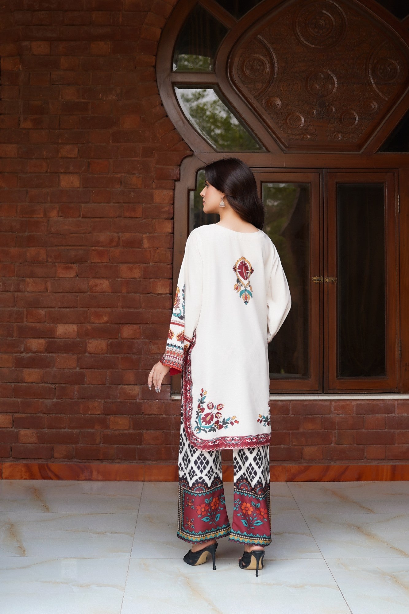 Zari Zauq - Grace Stitch 