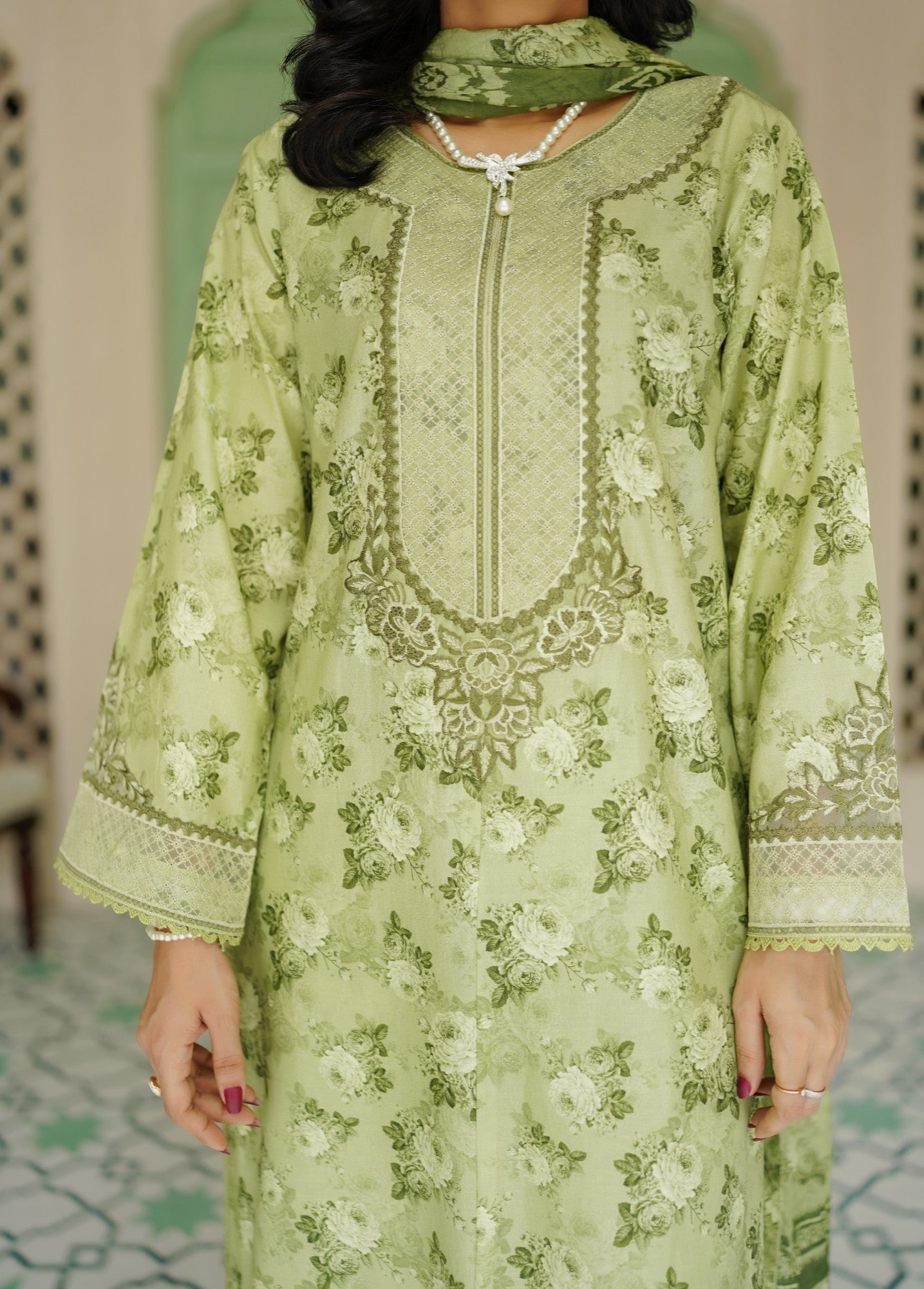 Noorish - Grace Stitch 
