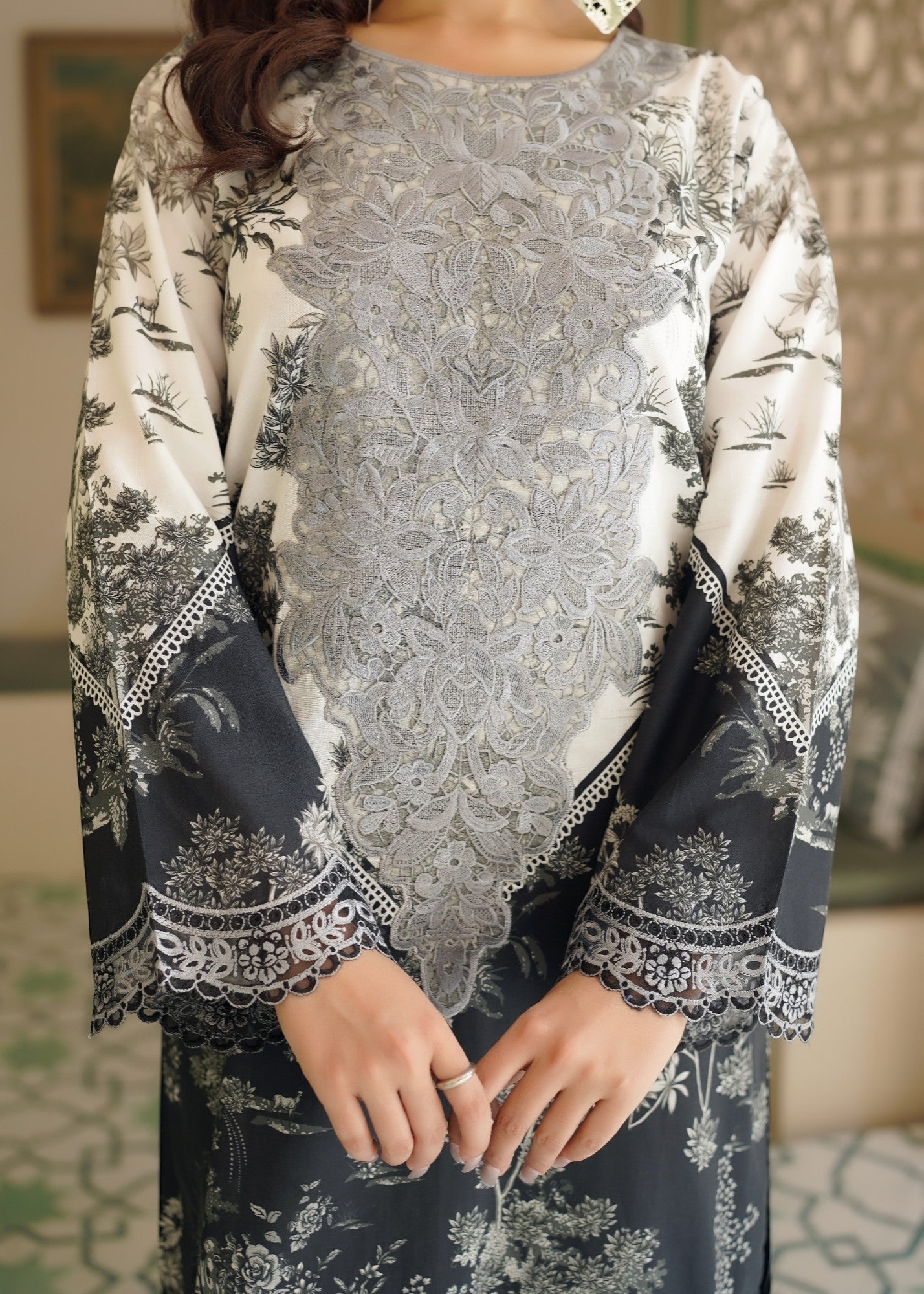 Blackora - Grace Stitch 