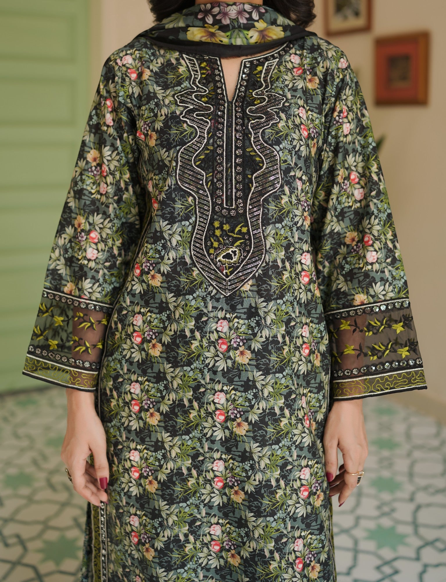 Bagh-e-Noor - Grace Stitch 